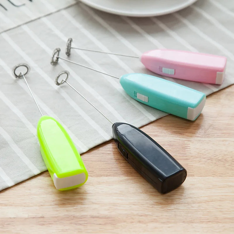 USB Electric Milk Frother & Mini Egg Beater – Handheld Coffee Mixer