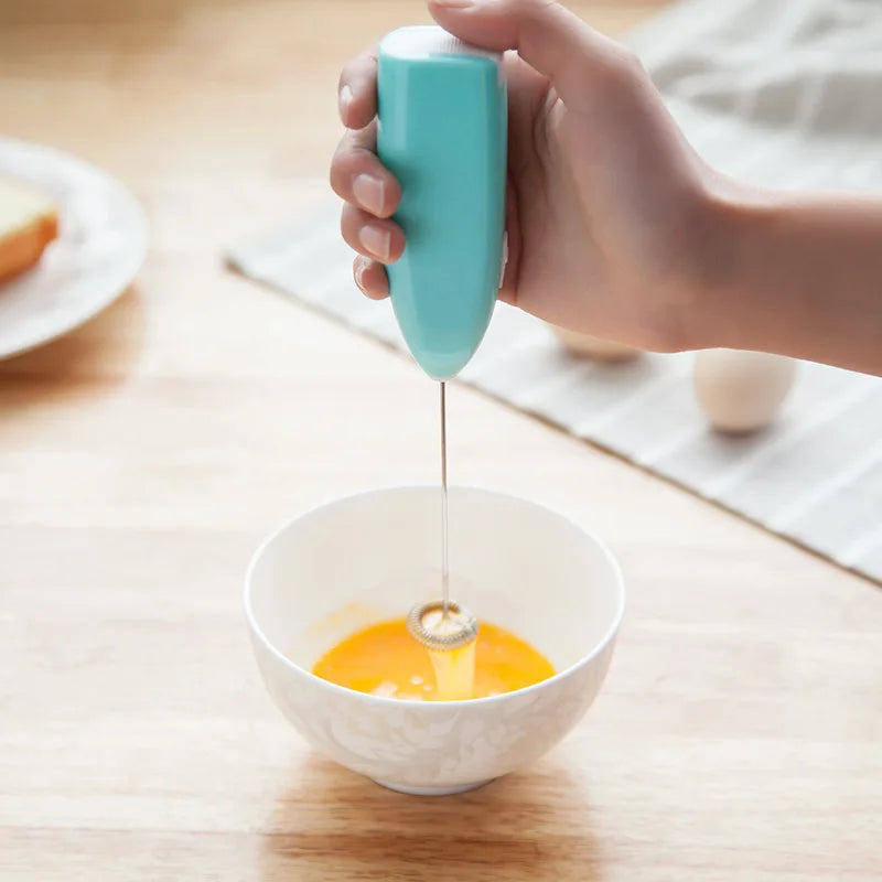 USB Electric Milk Frother & Mini Egg Beater – Handheld Coffee Mixer